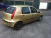 fiat punto auto 11 04 2015.jpg