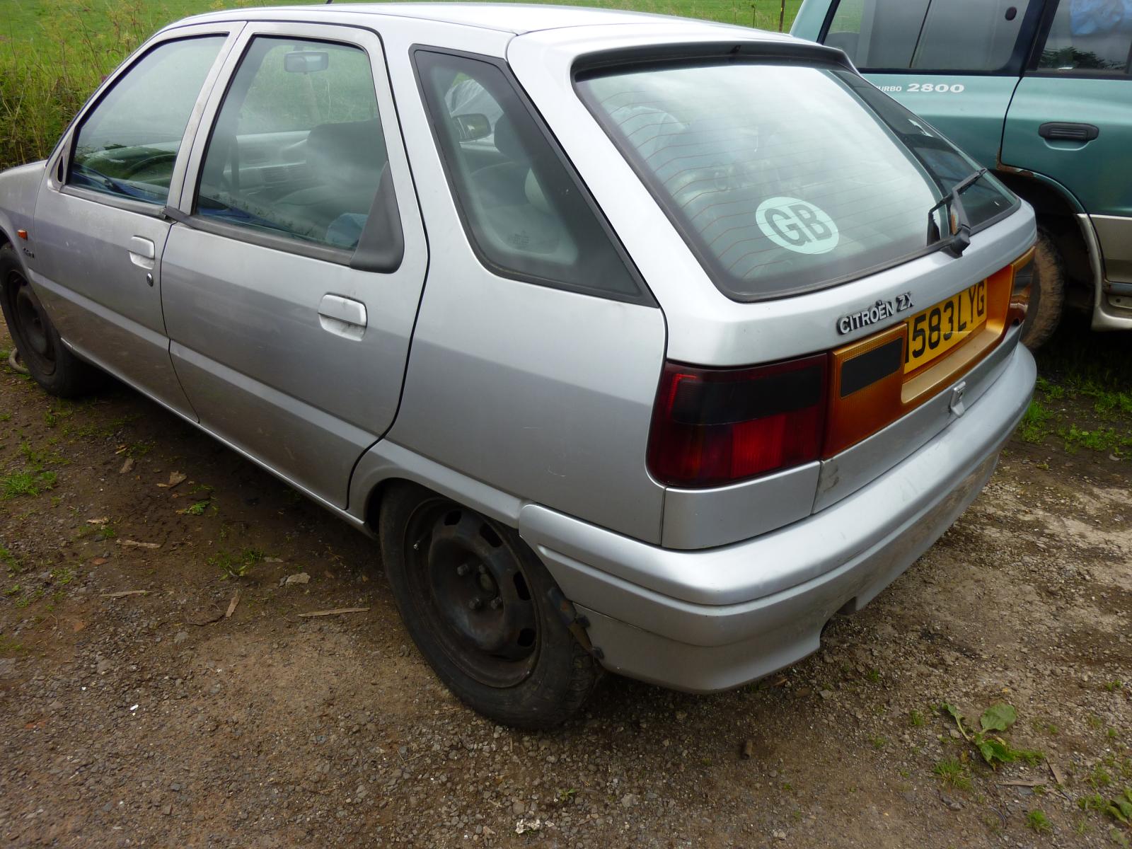 グランドセール 漫画 ( rust? don`t Zx`s Citroen looking mouth the in horse gift a イラスト