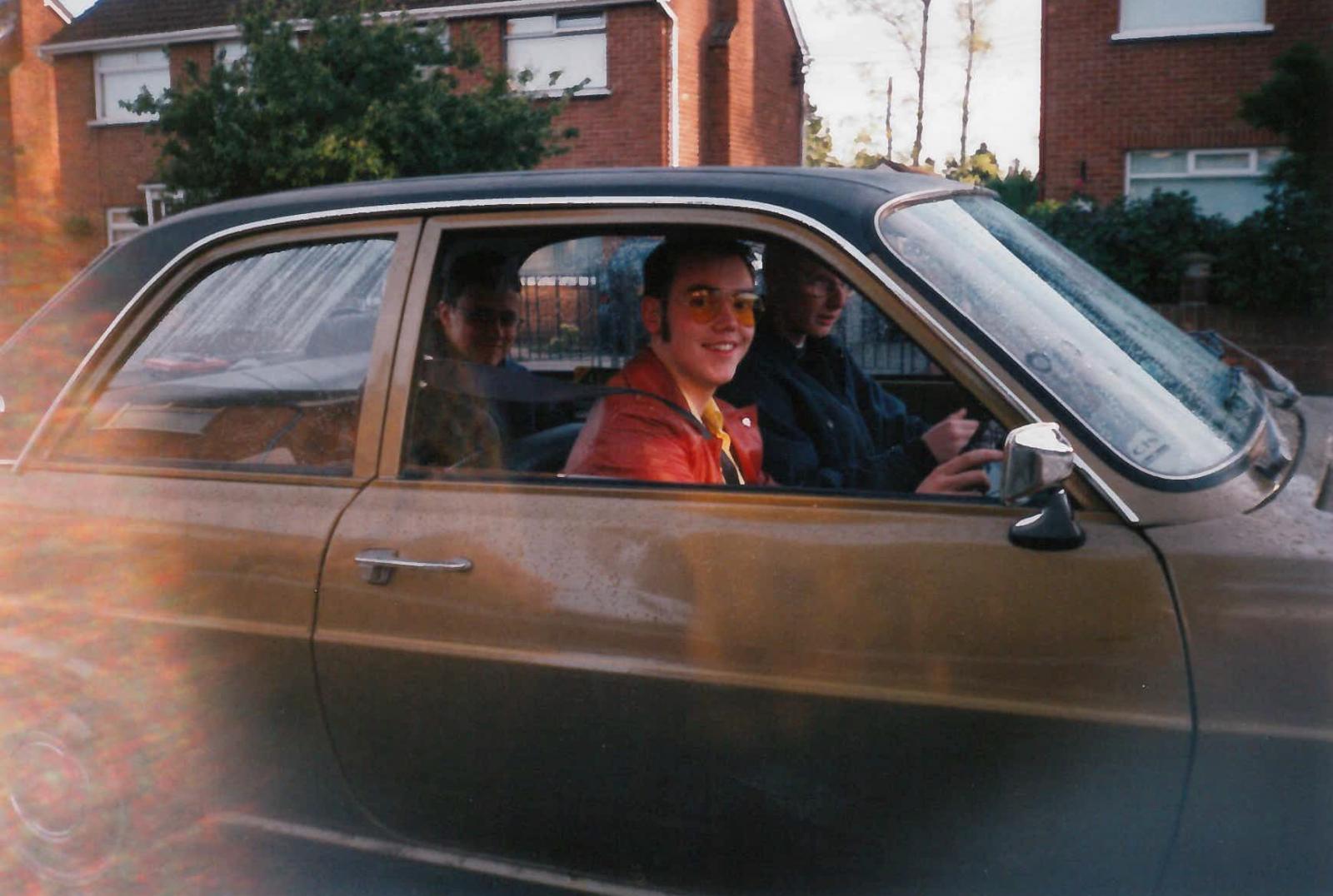 Viva off to France, June 1999.jpg