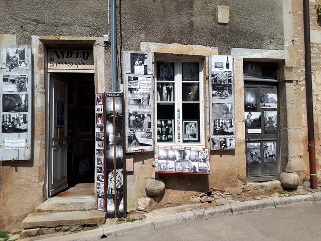 vezelay.thumb.jpg.23d05c88b280db98531844067f0fd3d8.jpg
