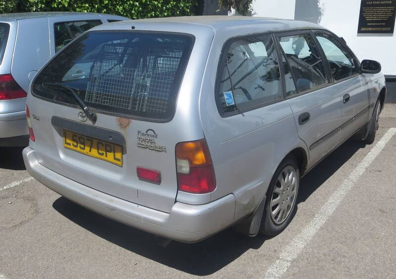 599577242_1994ToyotaCorollaGLiestateNov1994Bletchingley.thumb.JPG.dfacf070976092aaee80ff3096bee24f.JPG