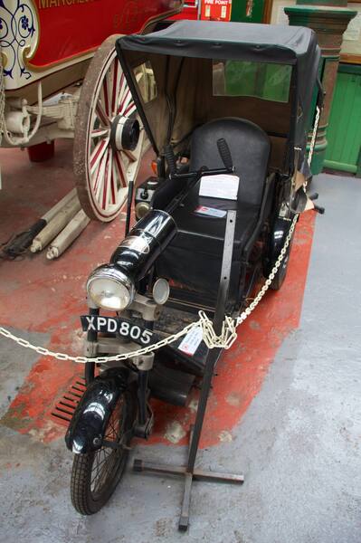 Argson_De_Luxe_invalid_carriage_(XPD_805)_1.thumb.jpg.a1e7a490c4c97606da6599dfccbc27e5.jpg