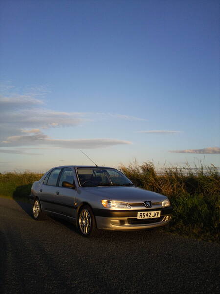 Photo030.thumb.jpg.2b0416a5bd45aee552dd3de743ebfadf.jpg