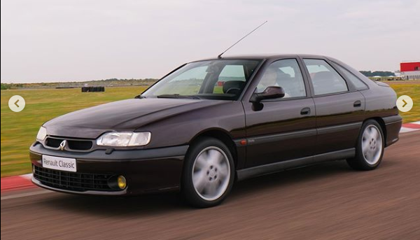 Renault_Safrane_Biturbo_EliasHoldenried(moteurflottant)Instagramphotosandvideos.png.7db8c5edc65d9a88affd1fa159c06042.png
