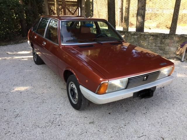 SIMCA-1308-00.jpg.90614c5a1c2a0f33004c417ad51a3c9c.jpg