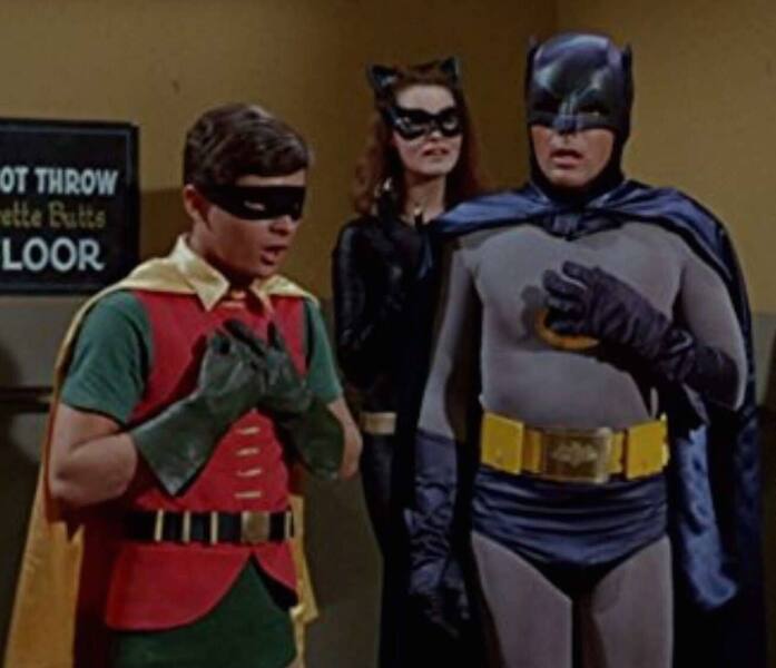 1737453309_Batmanrobinshocked.thumb.jpg.72b7df4d8138fe7df58ef375d5f1cf90.jpg