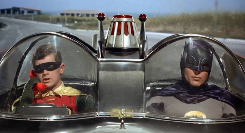 725415505_BatmanRobinphone.thumb.jpg.5f835c95d684aae94680c054f6764bd6.jpg