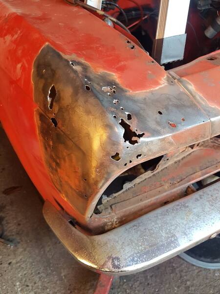 Front Wing OS.jpg