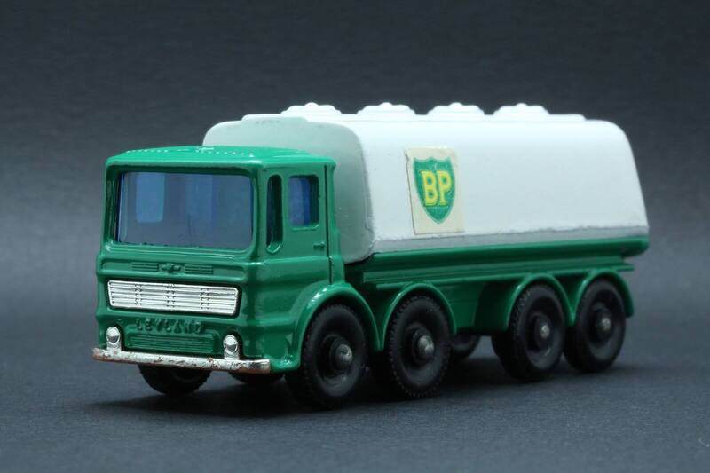 Matchbox_MB35_Leyland_8-Wheel_Tanker.thumb.jpg.f5338f1e5b6dd4c6a3fd9f743cae50c1.jpg