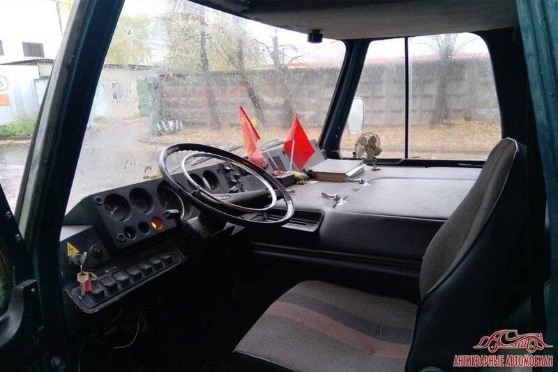 zil-3207_6.thumb.jpg.10c8fab5b3e27e7ba3bdec5ab2fc682c.jpg
