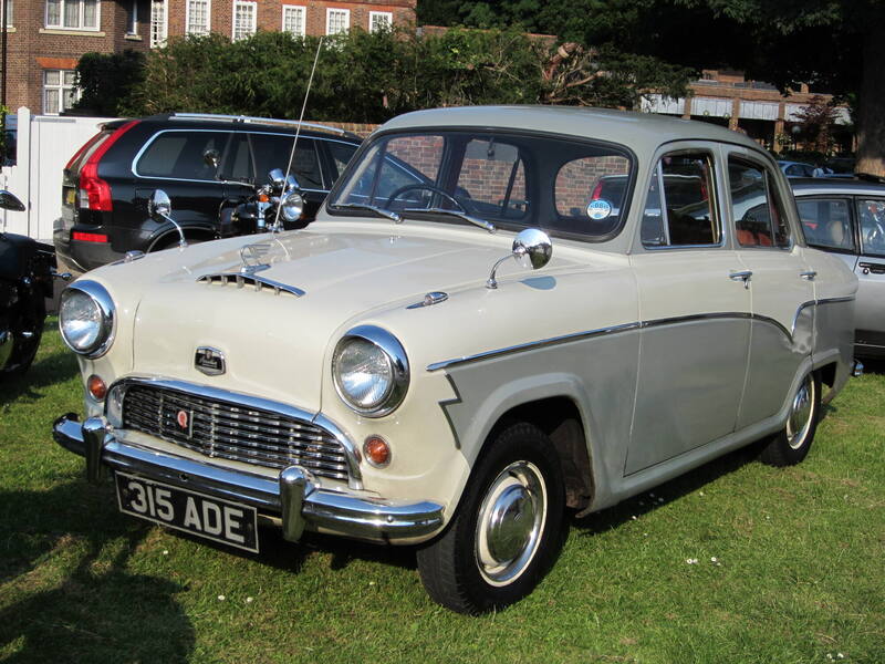 The 1958 Austin A55 Cambridge - AutoShite - Autoshite