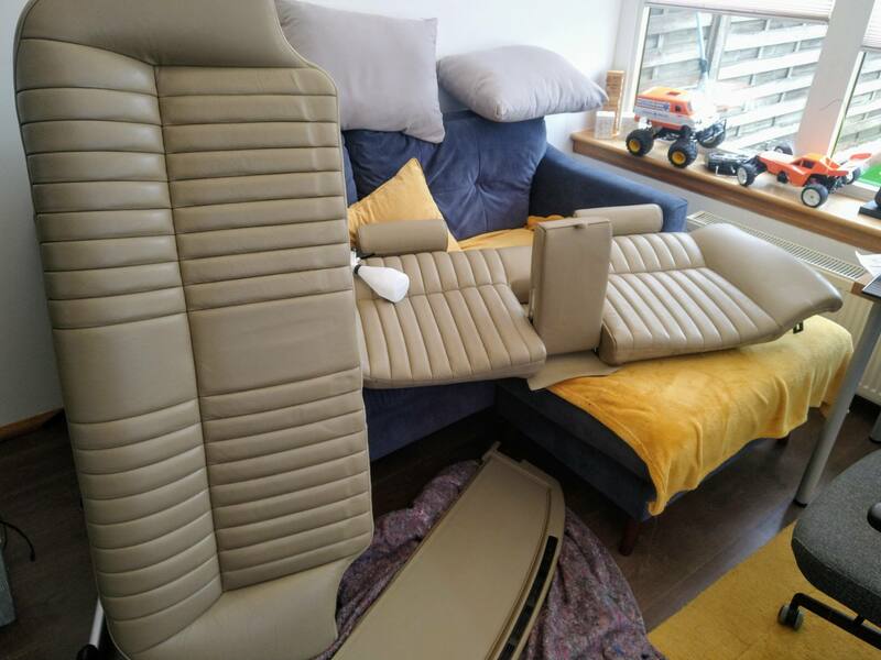 Interior.thumb.jpg.215cee367e816c845bd03b43cf70a2f0.jpg