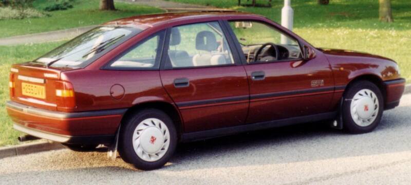 CVS Vauxhall Cavalier SRi H255 DVV.jpg