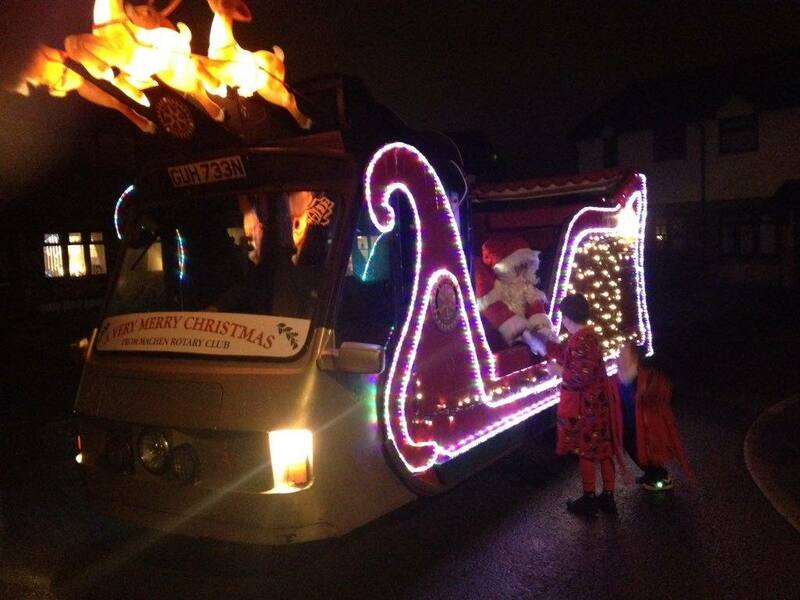15-Dec-15 - Machen Rotary parade.jpg