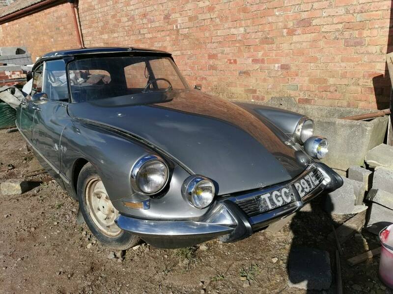 1455010433_CitroenDS-TGC297E.thumb.jpg.bf0259a2c34db78c7ef164b629712044.jpg