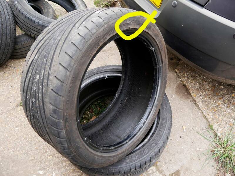 z Old tyres ringed.jpg