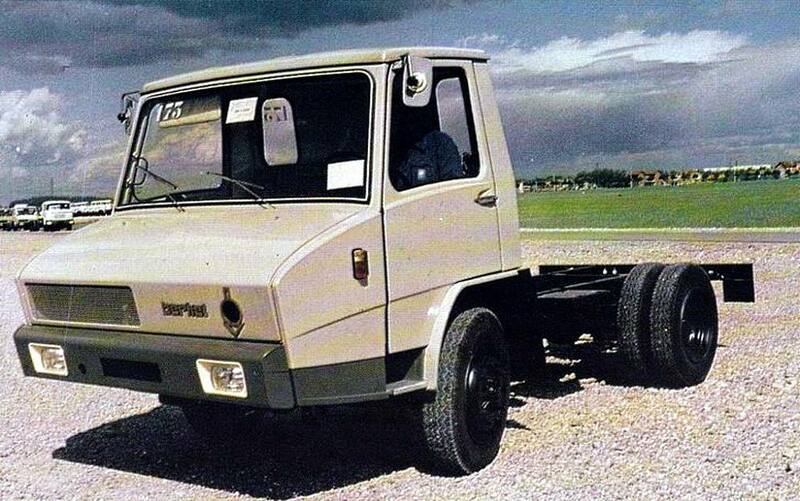 berliet-stradair-autoalmanach-ch1.jpg