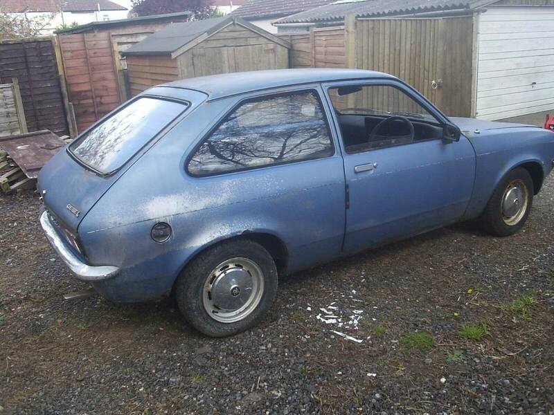 405371089_VauxhallChevette-UTP521T(3).thumb.jpg.bcab6aca28eb27ba7a7b85915987d08a.jpg