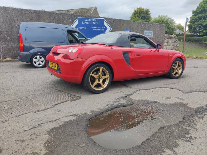 MR2.thumb.jpg.078ef369f6d12a76fcf964a68a87b917.jpg