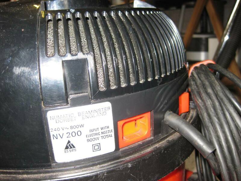 Garage pictures 013.JPG