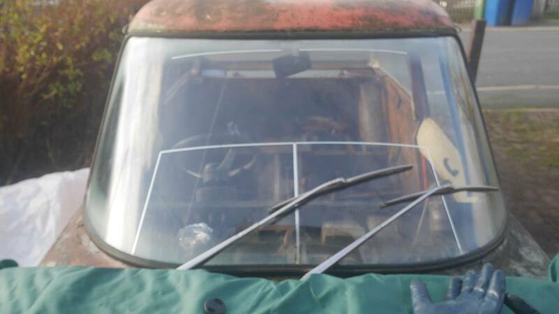 windscreencleaned.thumb.JPG.70063e2d3f0f53e4813bba3dd1be3876.JPG