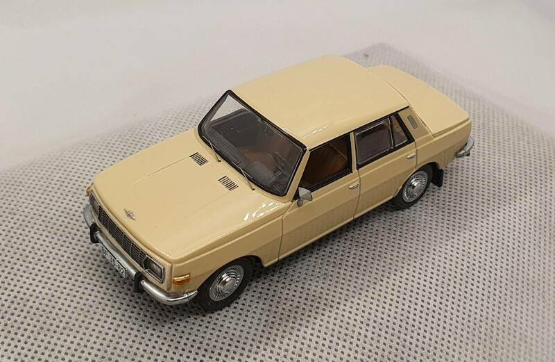 Wartburg 2.jpg