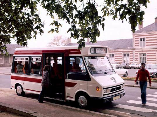 heuliez_citroen_c35_minibus_2.jpg.a0a9c48c280336c3b08bb038dbb3b657.jpg