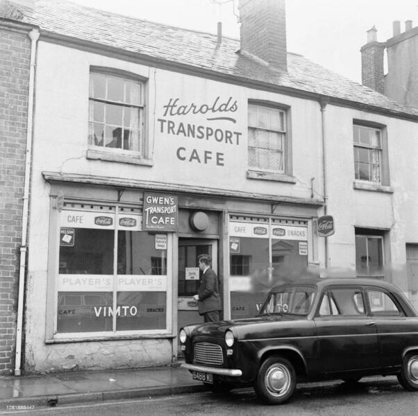 transportCafe.thumb.jpg.1f5ace90f246f30b9bf0a934887612d4.jpg
