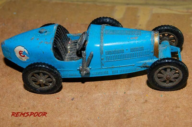 BugattiType35.thumb.jpg.01fd40252b0486a9066604d265b85876.jpg