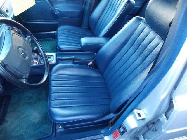 1991-mercedes-benz-190e-26-sedan-with-sun-roof-in-great-condition-55000-mile-5.jpg.d13c749b0a1aaef4dfe0c48880840ab6.jpg