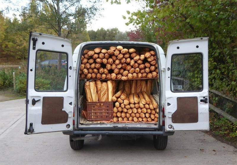 P1290594 with bread broad.jpg