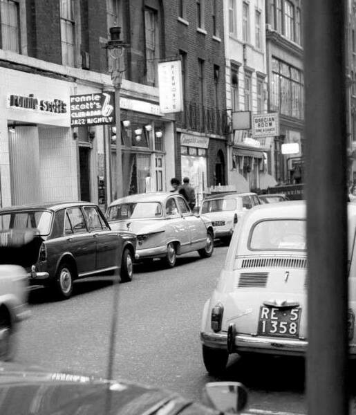 LONDON Soho-March-15-1966.jpg