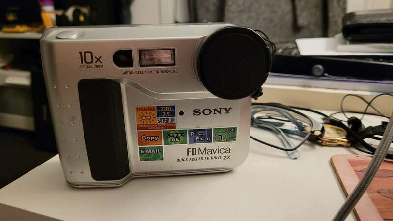20221028_075613.thumb.jpg.f6a92e35d0dfd6a0cf4352e800dc5ad6.jpg