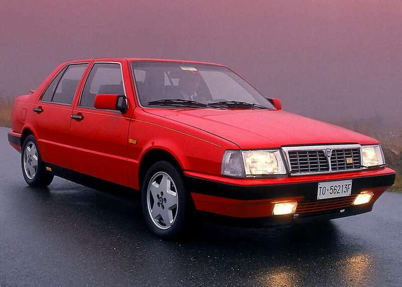lancia_thema_1986_wallpapers_4.thumb.jpg.1ab7723c634209914bb278b876ddb8b1.jpg