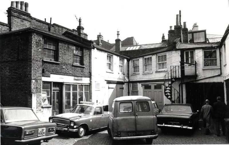 ledbury-mews-north-south-side-1972-ks3654.jpg