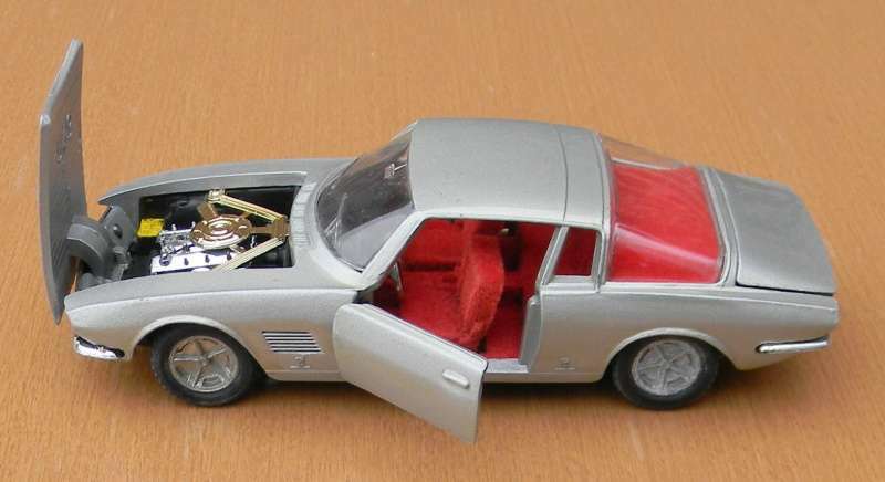 696558993_Politoys-549-Ford-Mustang-Bertone-pic3(1).jpg.e78756370760f59017cac1620b71e47e.jpg