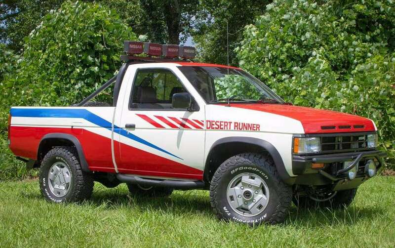 Nissan_Desert_Runner_ThreeQuarter.thumb.jpg.02e62980a713db0d30575669bff8fba2.jpg