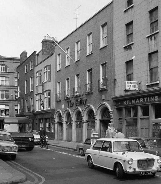 390852542_DukeStreetdublin.thumb.jpg.7b138222bfe415a9ee0c8fa2f4726b87.jpg