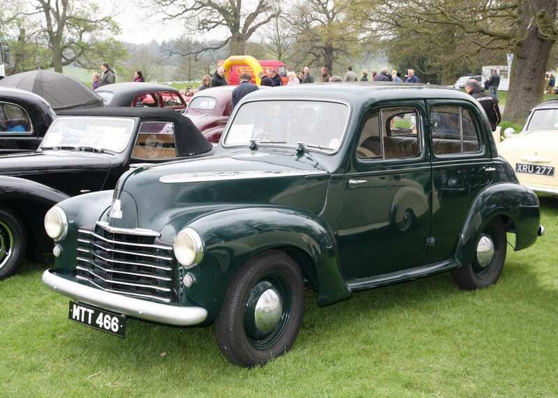 Vauxhall_Wyvern_ca_1949_at_Weston_Park.thumb.jpeg.c8256635b3ba32a28b67257b636cf77b.jpeg