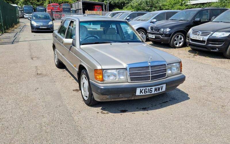 1993-mercedes-190e-auto-65133e834cda3.jpg