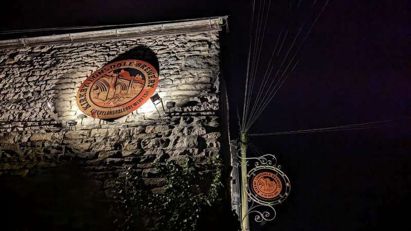 PXL_20230903_201830674.NIGHT.thumb.jpg.95ed5ecb84df5671187f21691f9172e1.jpg
