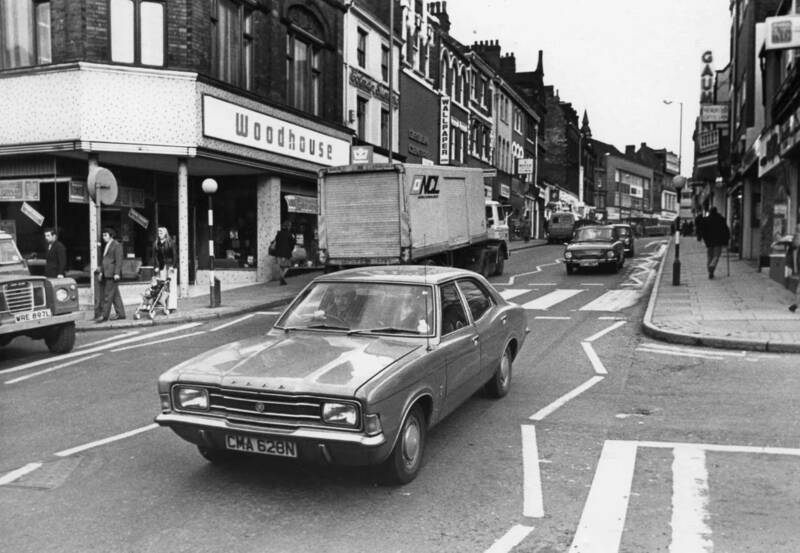 cortina3.thumb.jpg.fd4a176ca5aa435da977785b7f6f8f5e.jpg
