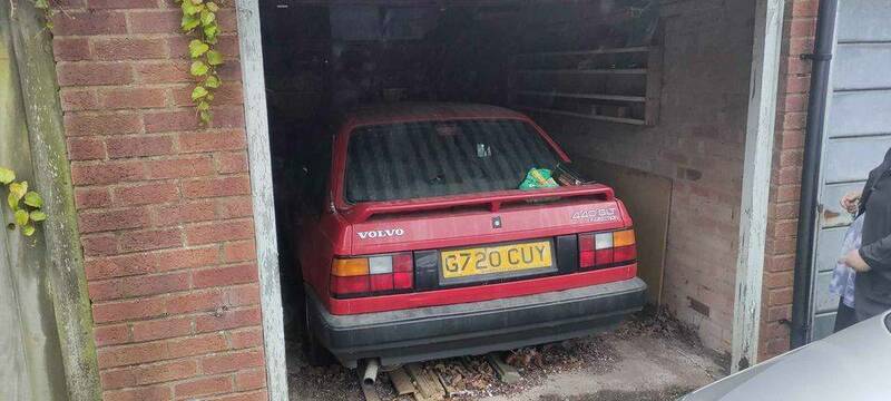 Volvo440.thumb.jpg.eebb14f3414440bfa407c11e861e01d0.jpg