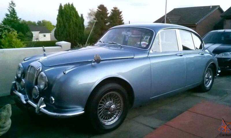 opalescent light blue daimler 2-half a03.jpg