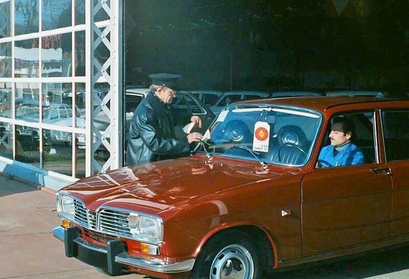 Une20jolie20Renault1620prC3AAte20C3A020C3AAtre20livrC3A9e20C3A020son20heureux20propriC3A9taire202023renault162023renaultvintage2023renaultpassion.thumb.jpg.c4de3cb21aca6d998c3932cb5629dc2d.jpg