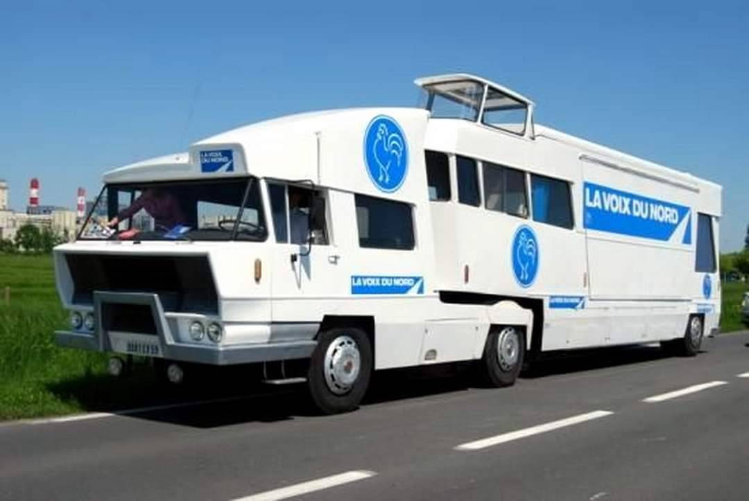 busorlorry.jpg.0cb0e6c078dc09c9092c02366b022726.jpg