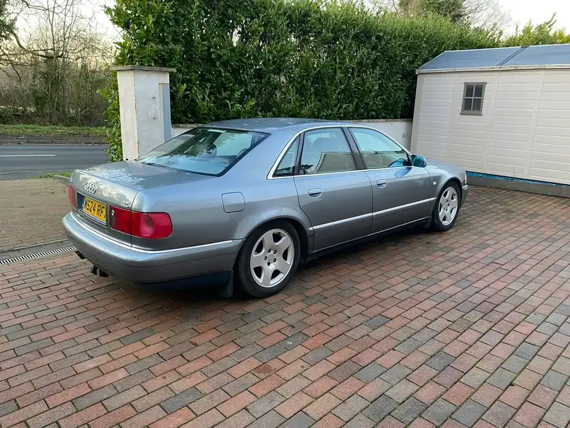 2000-audi-a8-679aa127bb545.webp
