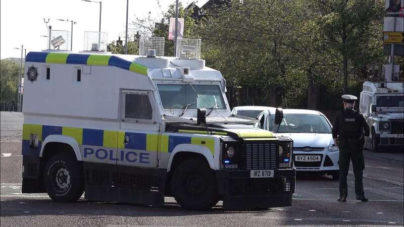 psni_land_rover.thumb.jpg.18b0ca4c7c16403109d0d8666a87202b.jpg