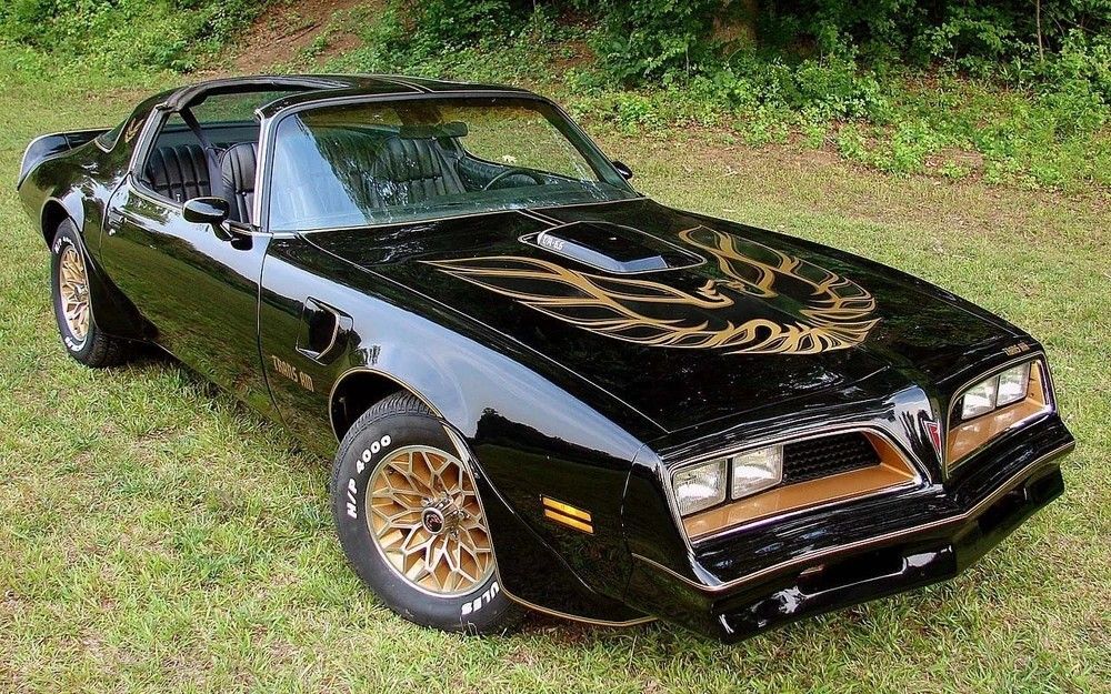 Smokey-and-the-Bandit1.jpg.53e2cb52ce7c3568d4cf9898874b5425.jpg