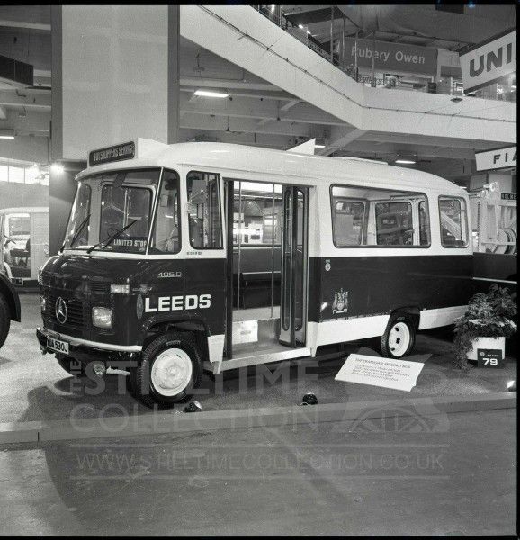 Mercedes-Benz-bus-Deansgate.jpg.fb5307e2e0809dca5a2051b8af3e2eef.jpg